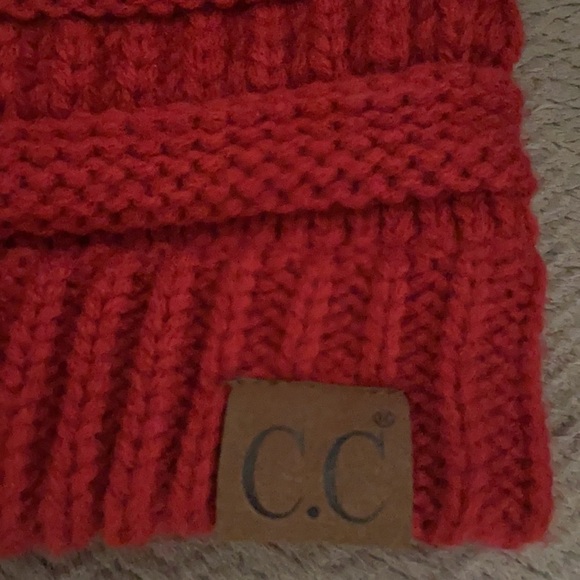 C.C Hat Beanie Burgundy Ribbed One Size - Picture 2 of 5